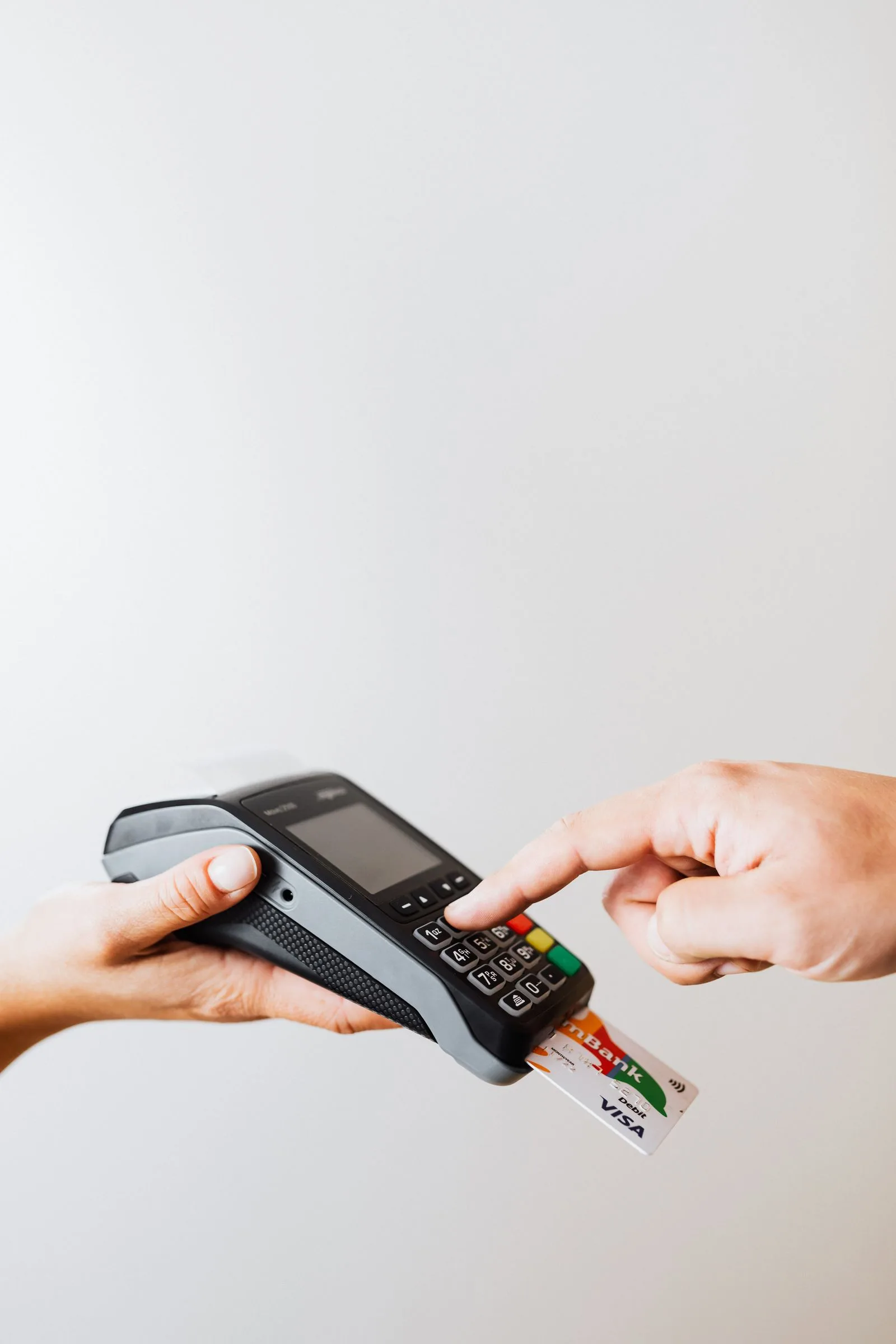 NFC 비접촉, IC 칩 삽입, 마그네틱 스와이프 세 가지 결제 방식 비교